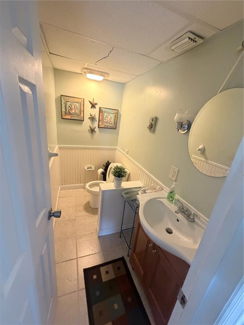 2727 75th St #7A7, Bradenton, FL 34209
