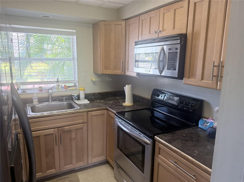 2727 75th St #7A7, Bradenton, FL 34209