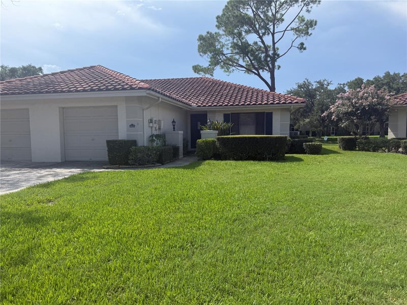 18425 Aintree Ct, Tampa, FL 33647
