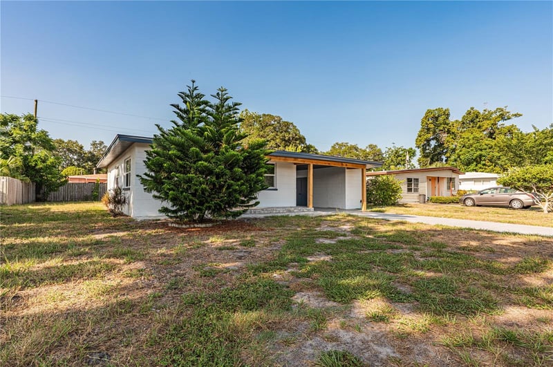 1359 Barry St, Clearwater, FL 33756
