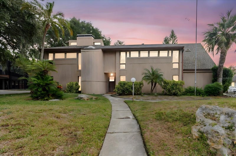 4404 Old Orchard Dr, Tampa, FL 33618