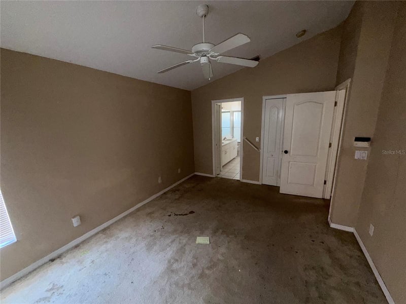 204 Chardonnay Pl, Valrico, FL 33594