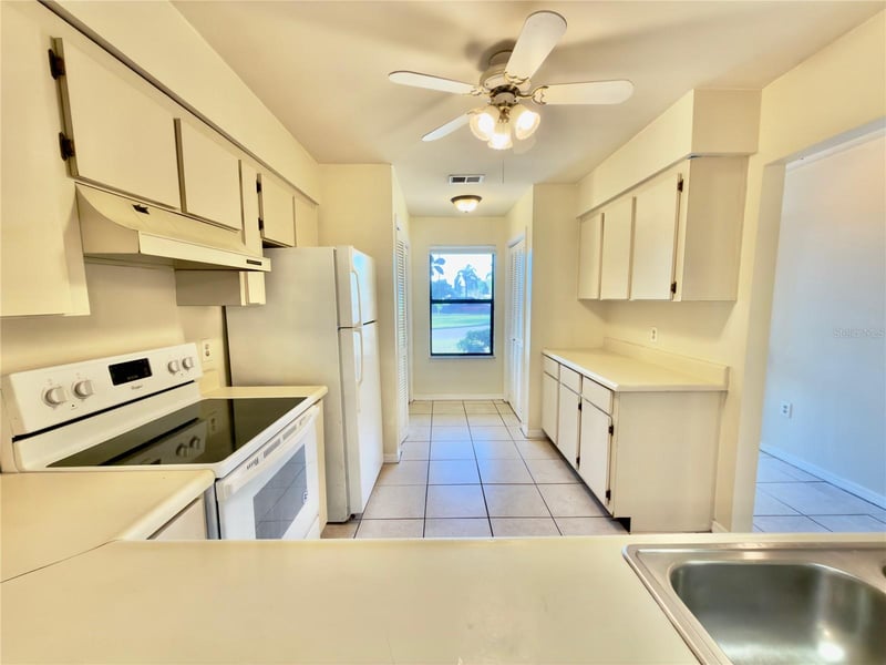 5323 11th St Cir, Bradenton, FL 34203