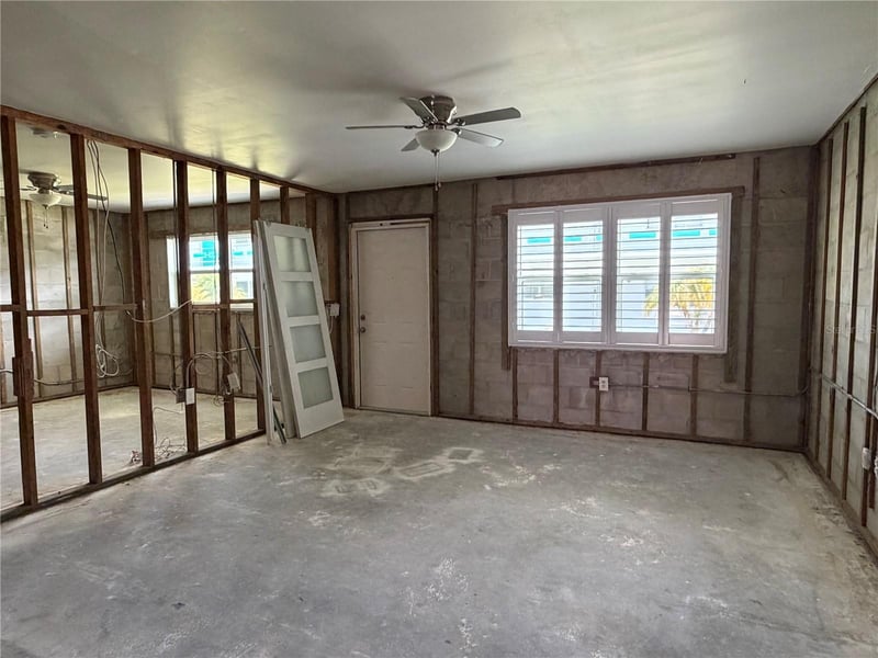 6000 21st St #6, St Petersburg, FL 33714
