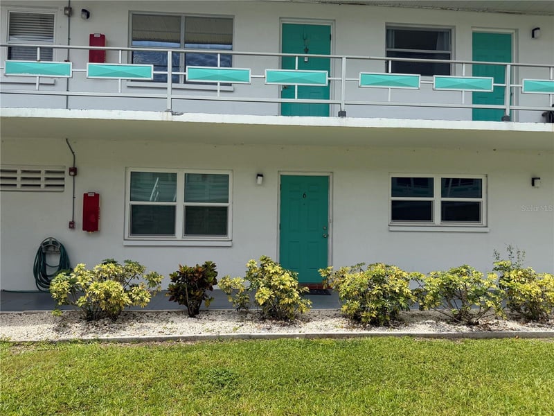 6000 21st St #6, St Petersburg, FL 33714