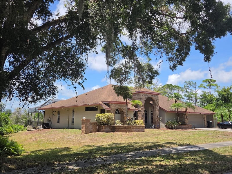 2800 Long Putt Ct, Palm Harbor, FL 34683