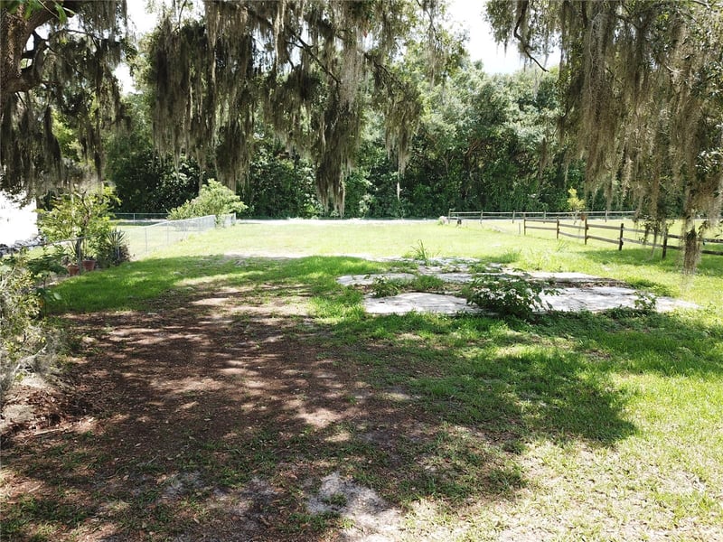 36749 Judee Dr, Zephyrhills, FL 33541