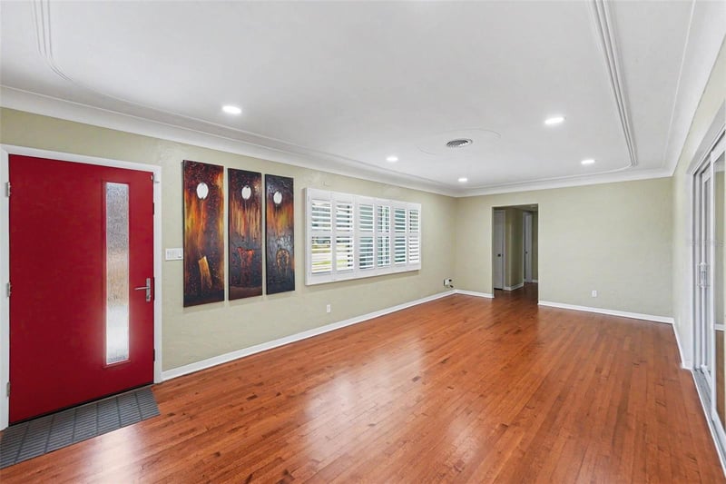 4660 22nd Ave, St Petersburg, FL 33711