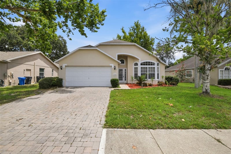 1708 Powder Ridge Dr, Valrico, FL 33594