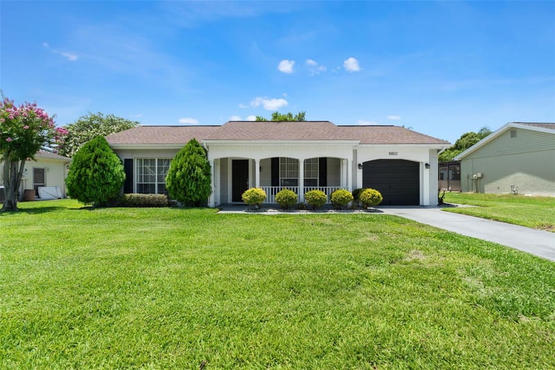 8802 Seeley Ln, Hudson, FL 34667