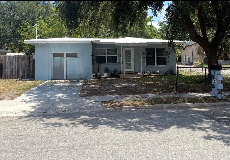 1929 3rd Ave, Bradenton, FL 34208