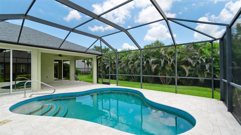 5323 90th Avenue Cir, Parrish, FL 34219