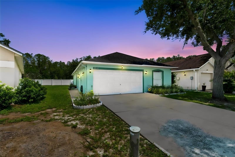 5936 Lake Front Dr, Wesley Chapel, FL 33545