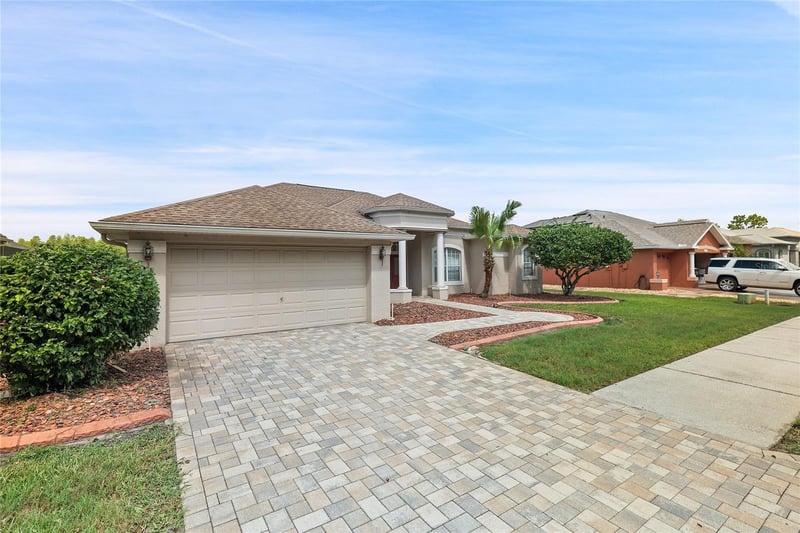 7154 Melogold Cir, Land O Lakes, FL 34637