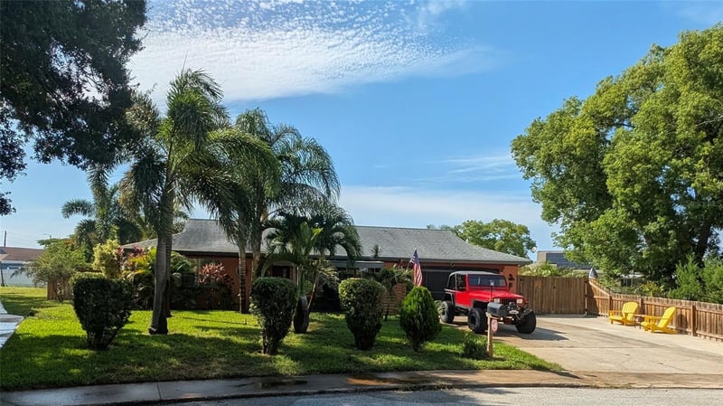 3849 Edgemont Dr, New Port Richey, FL 34652