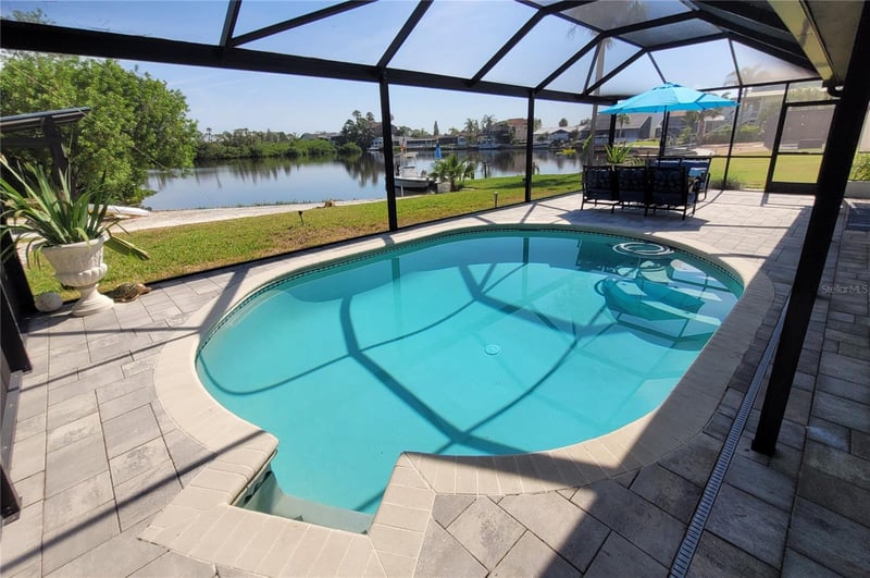 5717 Seabreeze Dr, Port Richey, FL 34668