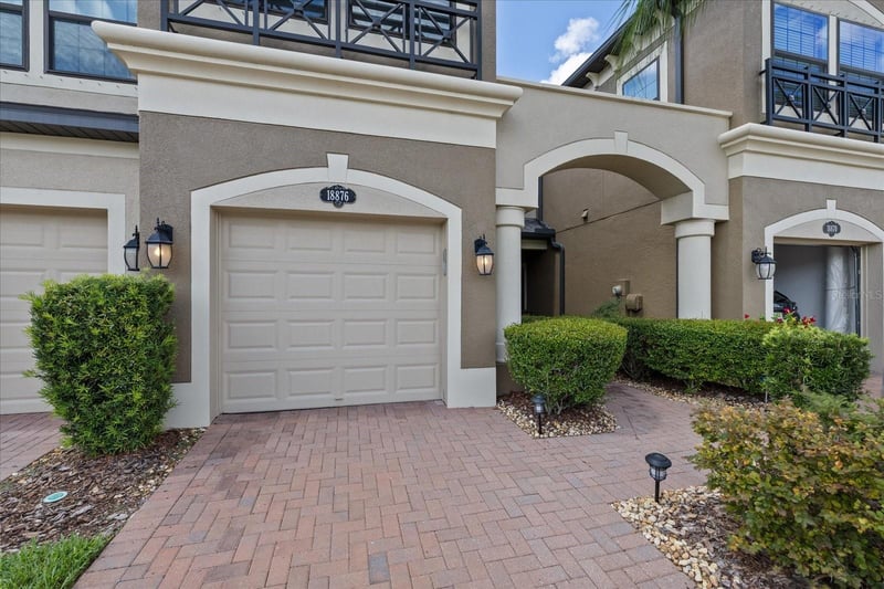 18876 Beautyberry Ct, Lutz, FL 33558