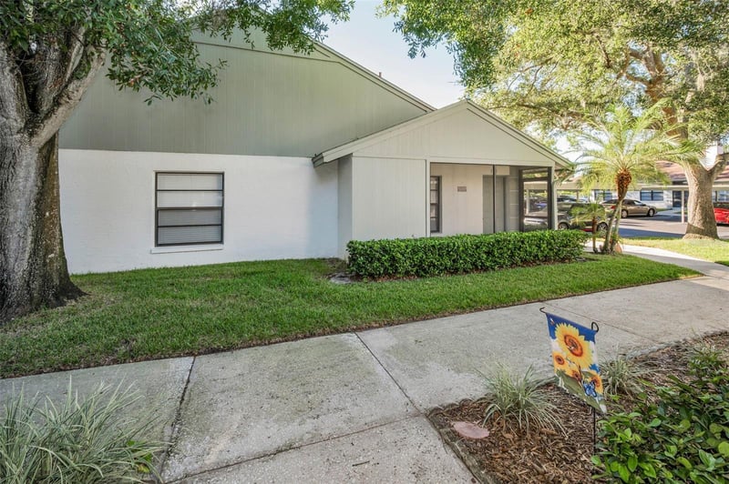 3500 Magnolia Ridge Cir #405, Palm Harbor, FL 34684