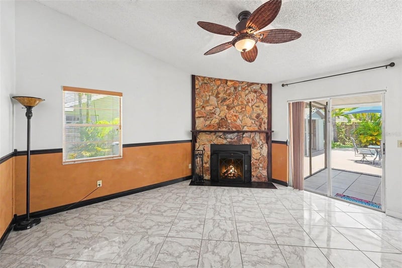 12304 102nd St, Largo, FL 33773
