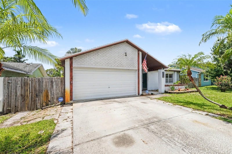 12304 102nd St, Largo, FL 33773
