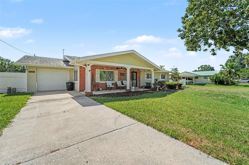 8639 Green St, Port Richey, FL 34668