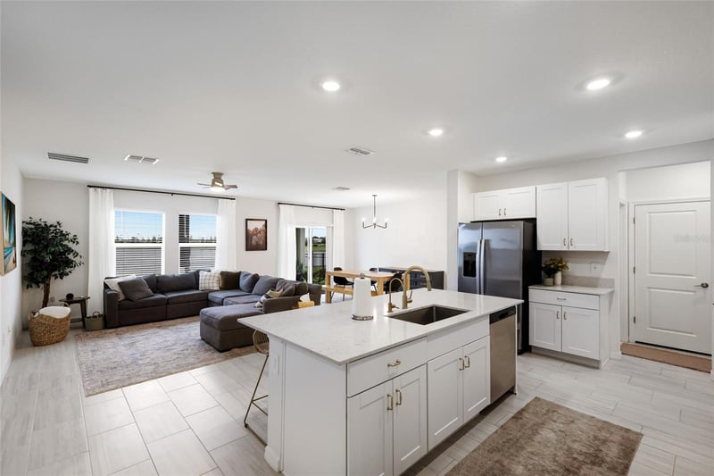 8732 Sunset Park Trl, Parrish, FL 34219