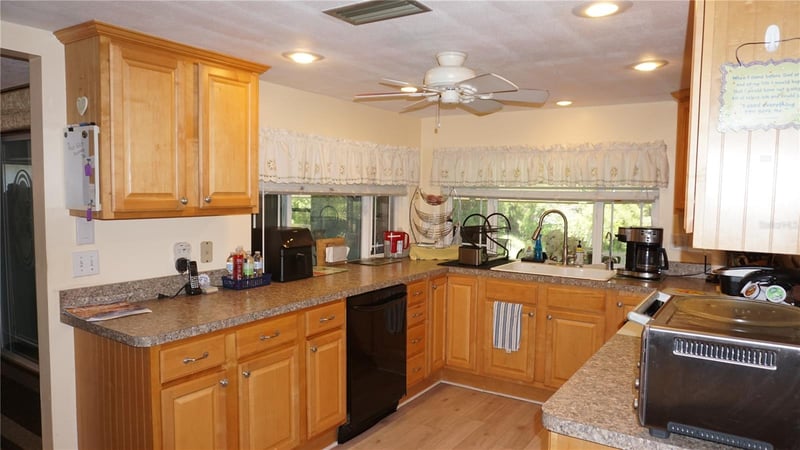 12507 Stone House Loop, Hudson, FL 34667