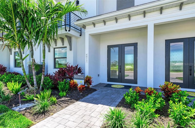 6013 White Mangrove Ln, Bradenton, FL 34210