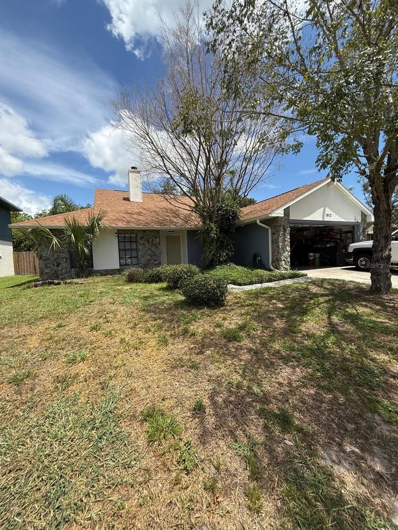 1912 Firethorn Ct, Brandon, FL 33511