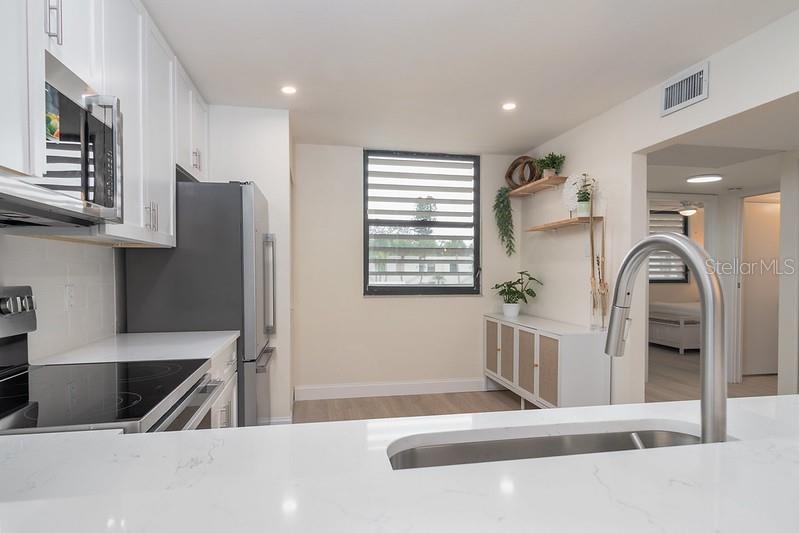 223 Lakewood Dr #223, Bradenton, FL 34210