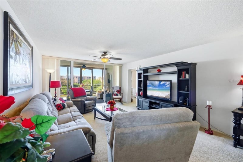 4460 Fairways Blvd #302, Bradenton, FL 34209