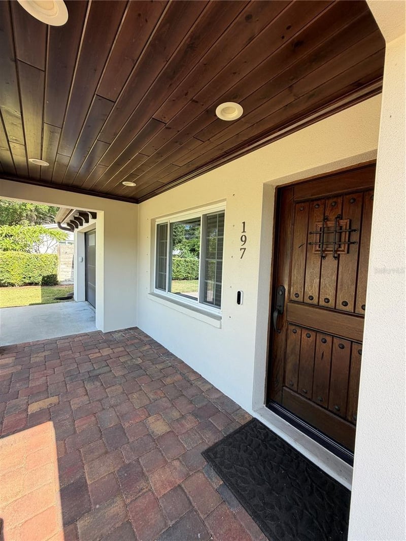 197 Irwin St, Safety Harbor, FL 34695