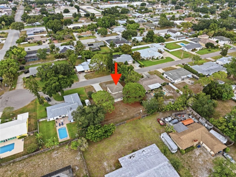 5315 9th Avenue Dr, Bradenton, FL 34209