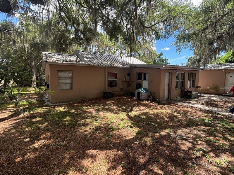 9803 Ethel St, Gibsonton, FL 33534