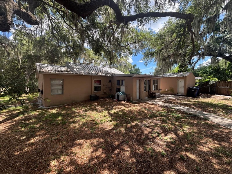 9803 Ethel St, Gibsonton, FL 33534