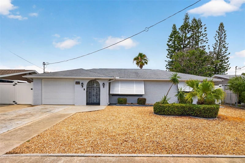 13626 Jennita Dr, Hudson, FL 34667