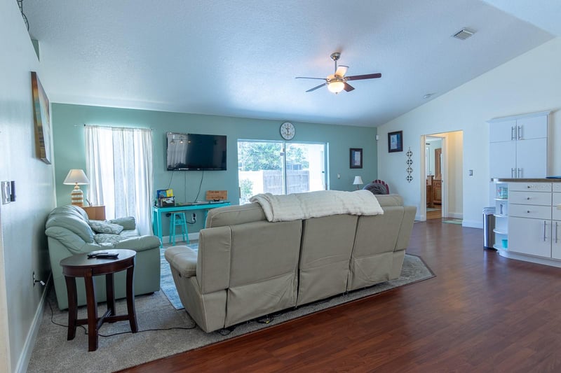 906 Wee Burn Pl, Sarasota, FL 34243