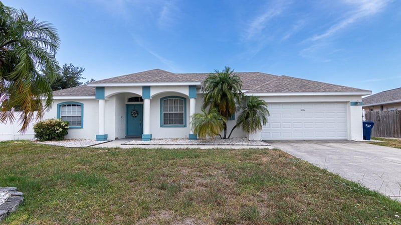 906 Wee Burn Pl, Sarasota, FL 34243