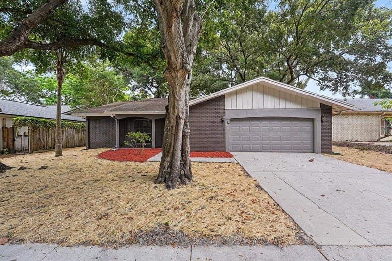 2431 Grove Ridge Dr, Palm Harbor, FL 34683
