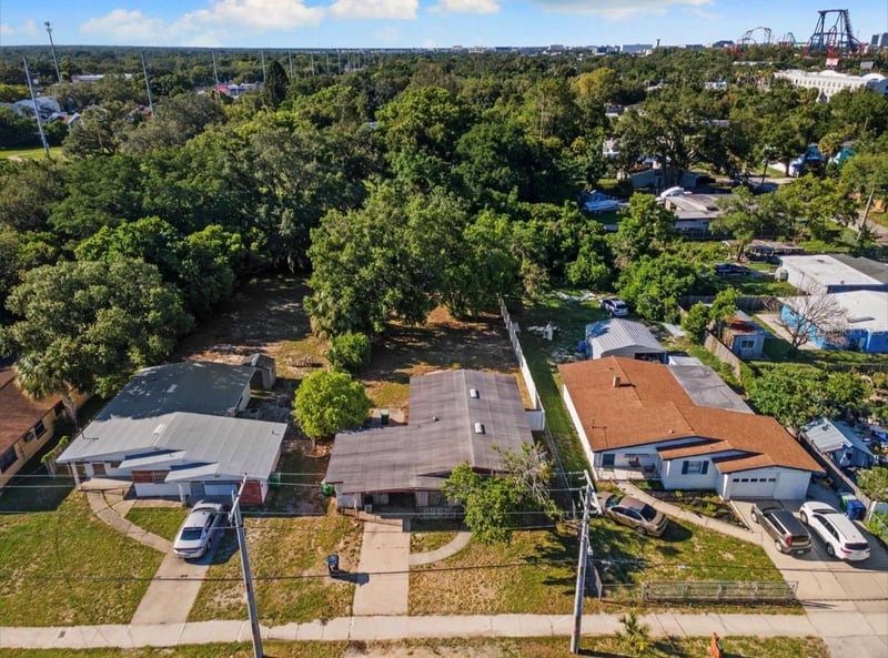 2608 Yukon St, Tampa, FL 33604