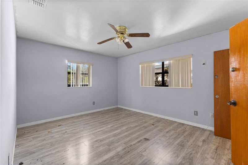 2608 Yukon St, Tampa, FL 33604