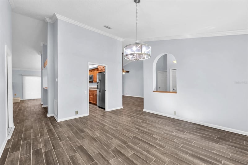 1702 Horseshoe Dr, Plant City, FL 33566