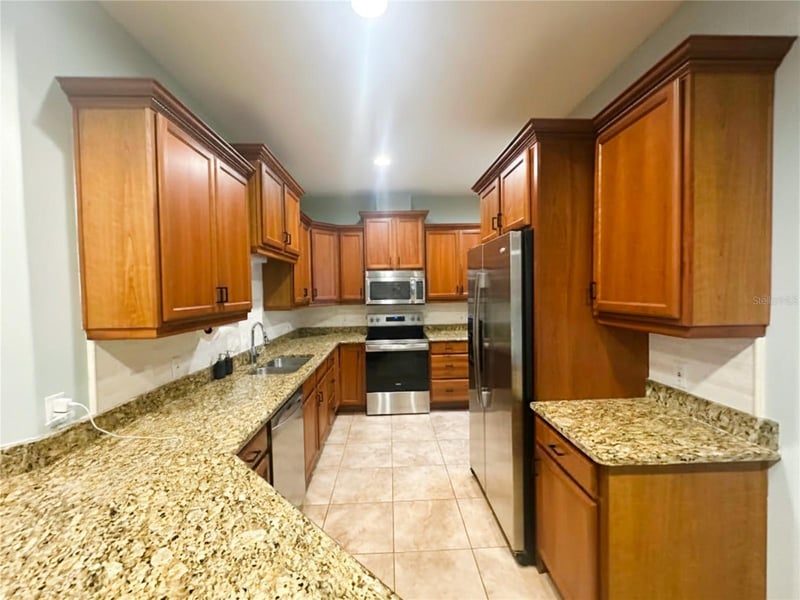 2543 Gloriosa Dr, Palm Harbor, FL 34684