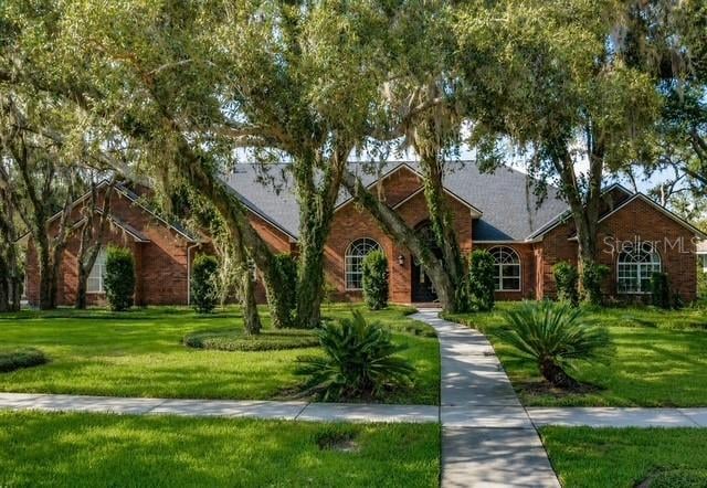 5804 Thoreau Pl, Lithia, FL 33547