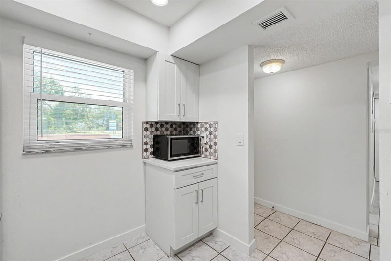 4805 Alt 19 #114, Palm Harbor, FL 34683