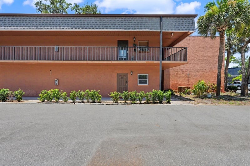 4805 Alt 19 #114, Palm Harbor, FL 34683
