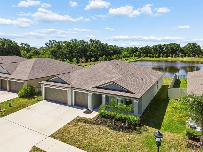 1565 Colding Dr, Ruskin, FL 33570