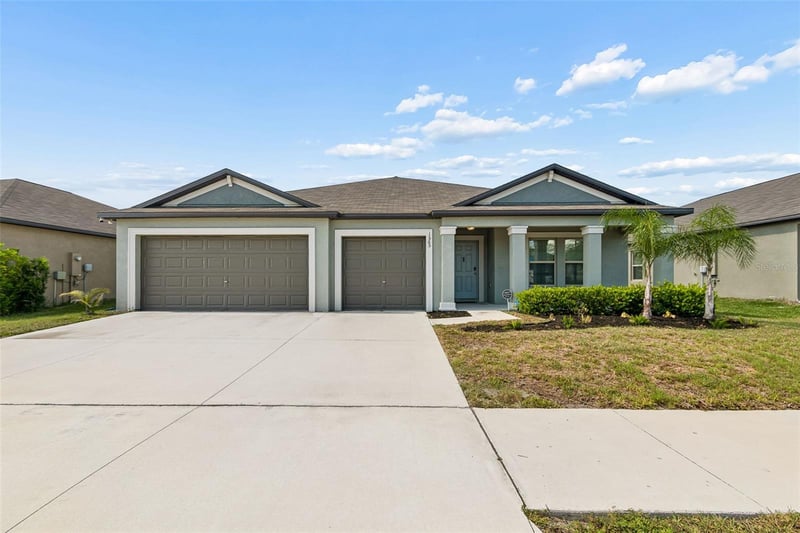 1565 Colding Dr, Ruskin, FL 33570