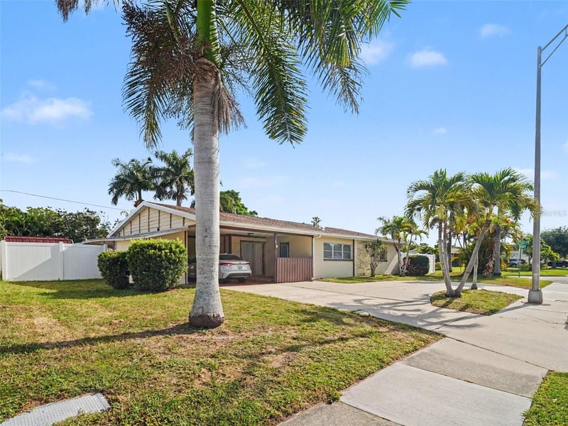 3103 Bayshore Gardens Pw, Bradenton, FL 34207