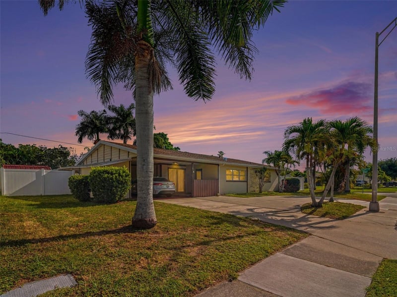 3103 Bayshore Gardens Pw, Bradenton, FL 34207